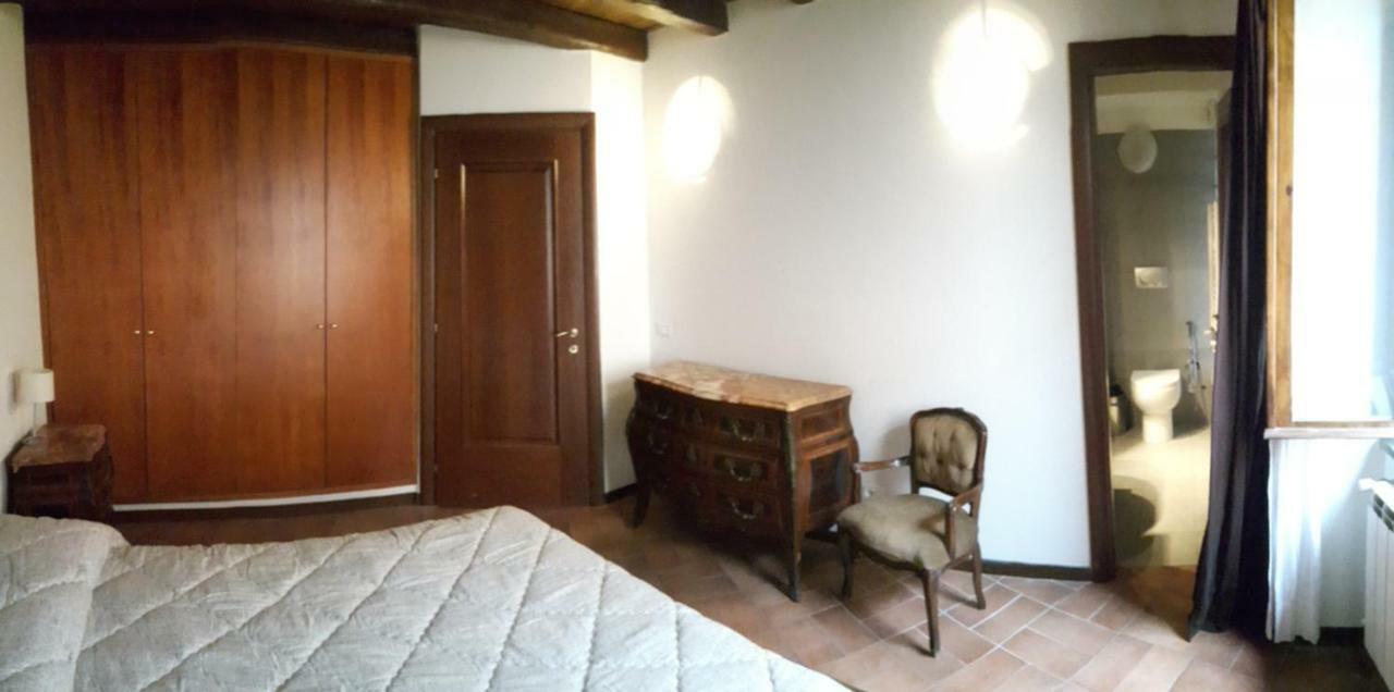 Bb Il Re Alla Reginella Guest House Рим Екстер'єр фото