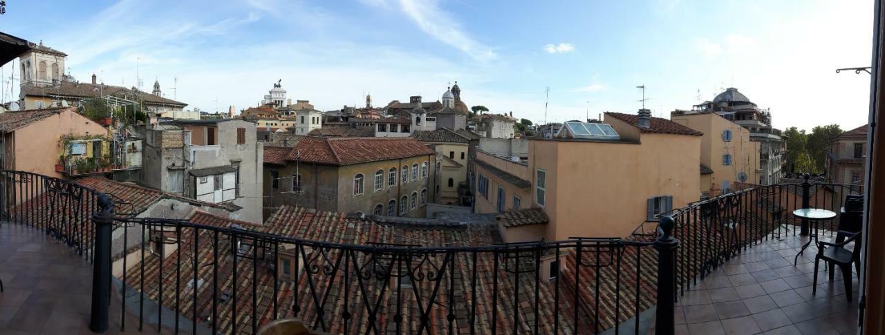 Bb Il Re Alla Reginella Guest House Рим Екстер'єр фото