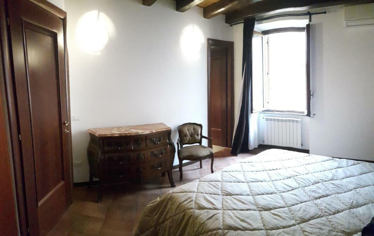 Bb Il Re Alla Reginella Guest House Рим Екстер'єр фото